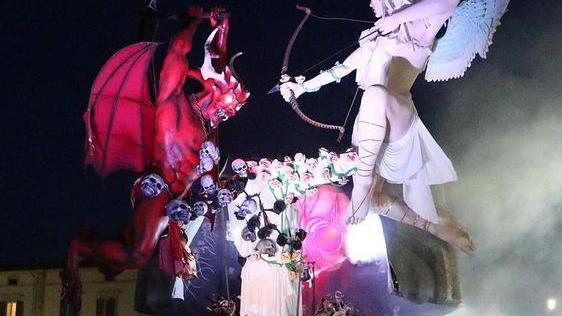 Oggi alle 16 la sfilata dei carri del Carnevale