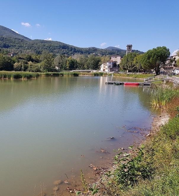 Un lago artificiale ma carico di fascino