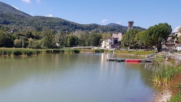 Un lago artificiale ma carico di fascino