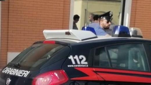 Disabile trova un’auto nel parcheggio riservato E viene anche picchiato