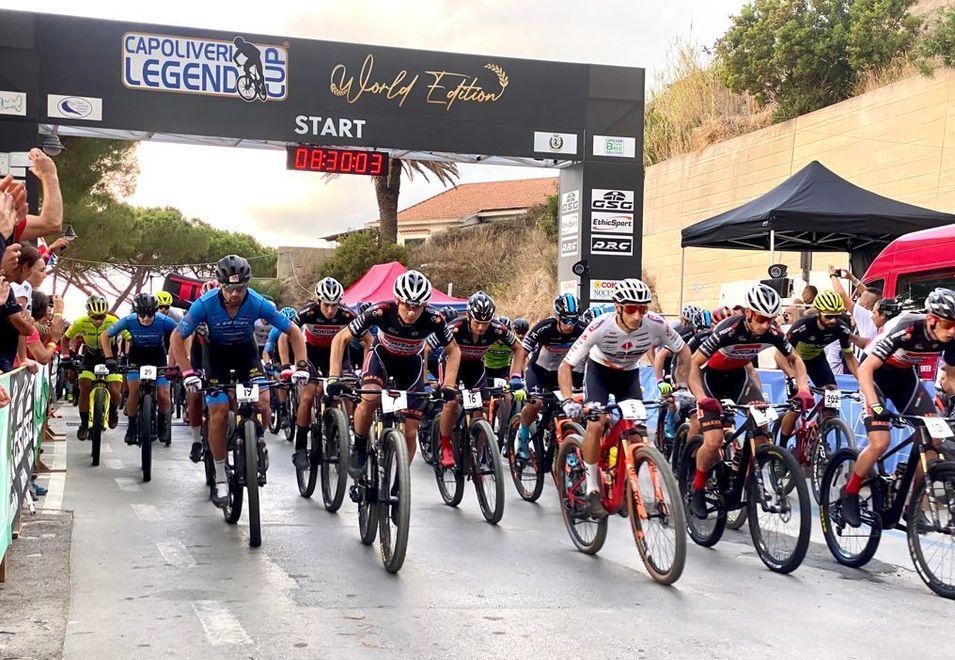 La partenza di ieri mattina della Legend Cup di Capoliveri
