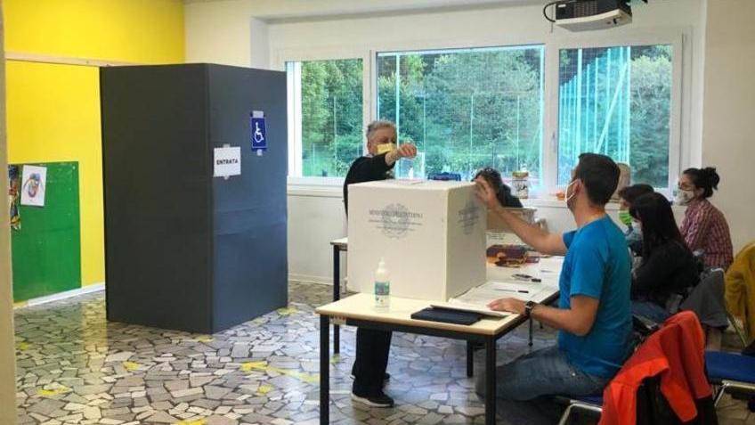 In tanti alle urne Ha già votato oltre il 50 per cento degli elettori