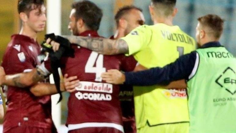 Il debutto del vice Baresi «Grande prova di maturità» E Diana litiga in tribuna