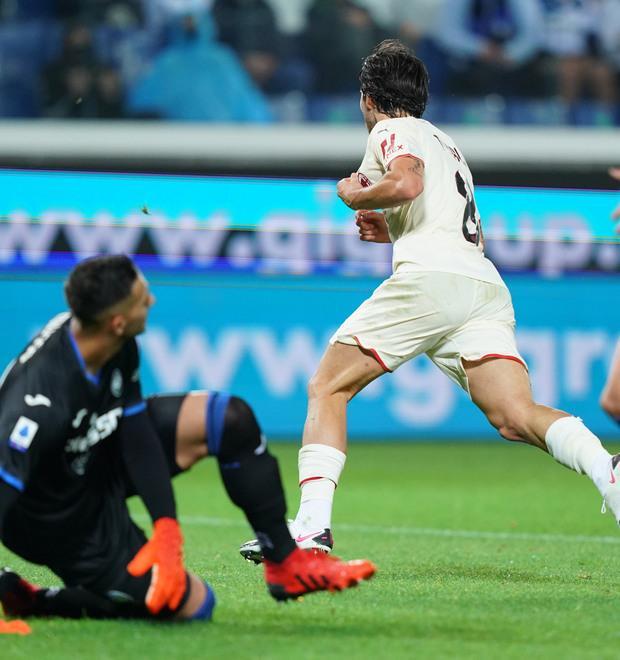 Gasp! Ma che Milan Gol, gioco, spettacolo, la Dea si sveglia tardi 