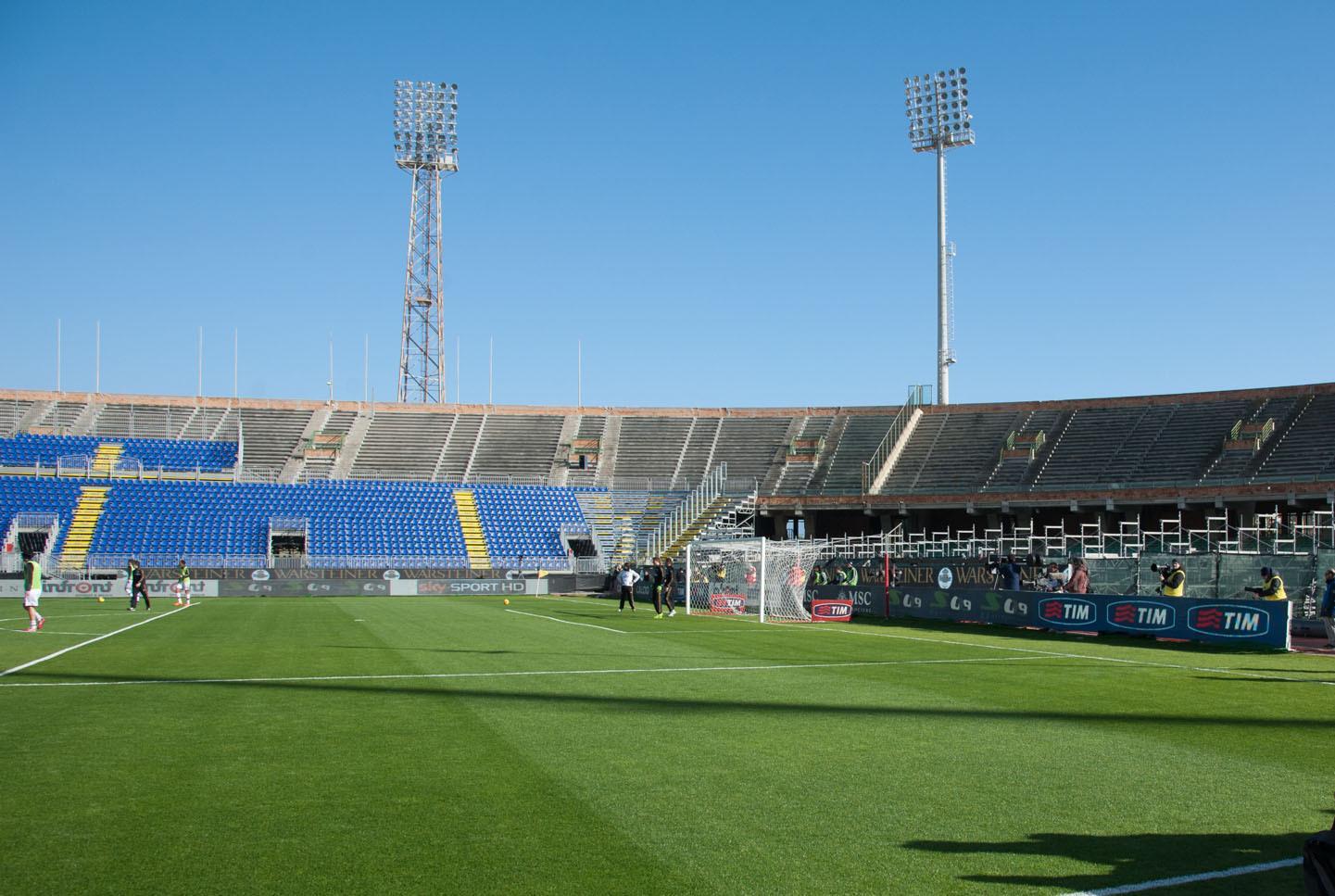 Nuovo stadio di Cagliari, il centrosinistra al sindaco: "Ma chi lo paga?" 
