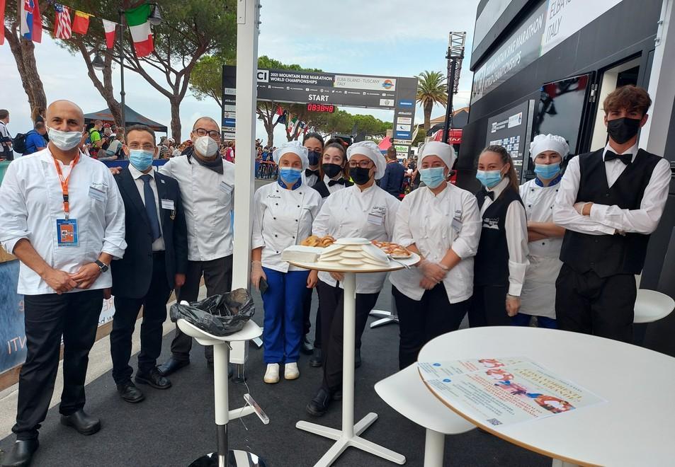 Gli studenti dell’alberghiero al mondiale di Mountain bike