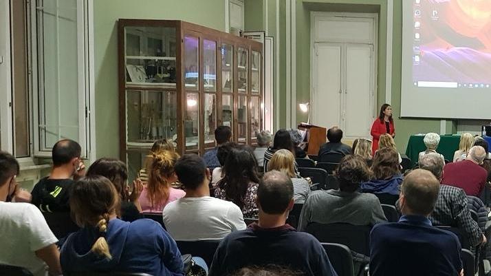 La biblioteca torna a vivere tra libri, lezioni e spettacoli