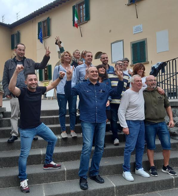 Un plebiscito per Edoardo Prestanti: 71,6% Sindaco costretto a festeggiare in ospedale 