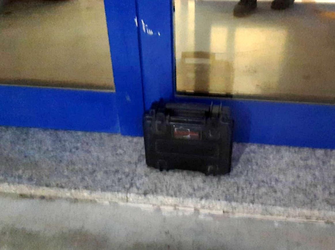 Allarme bomba, ma era una cassetta per attrezzi 