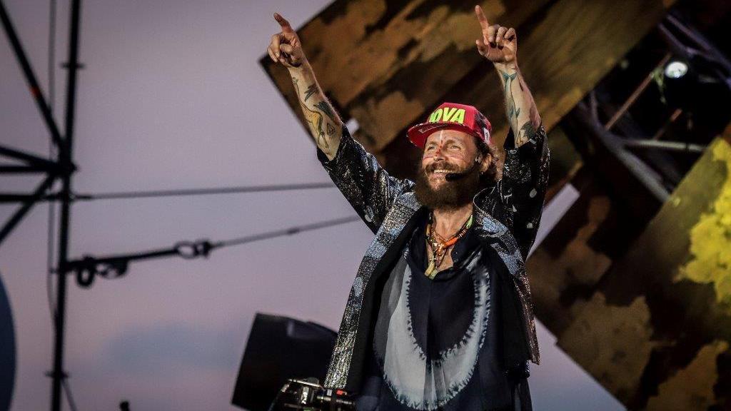 Lorenzo Jovanotti a Viareggio nel Beach Party del 2019