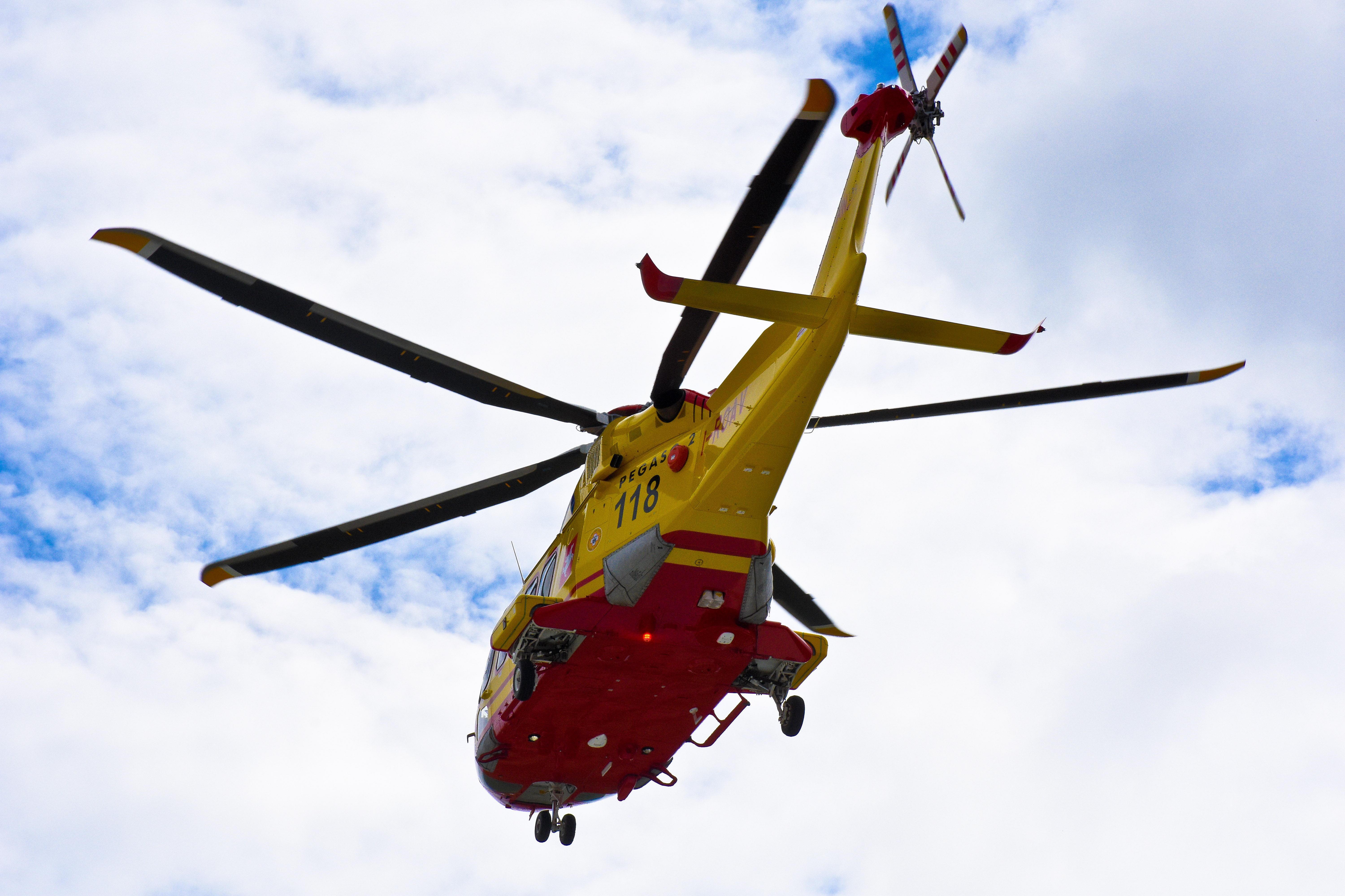 Scontro tra due auto, grave un 32enne 