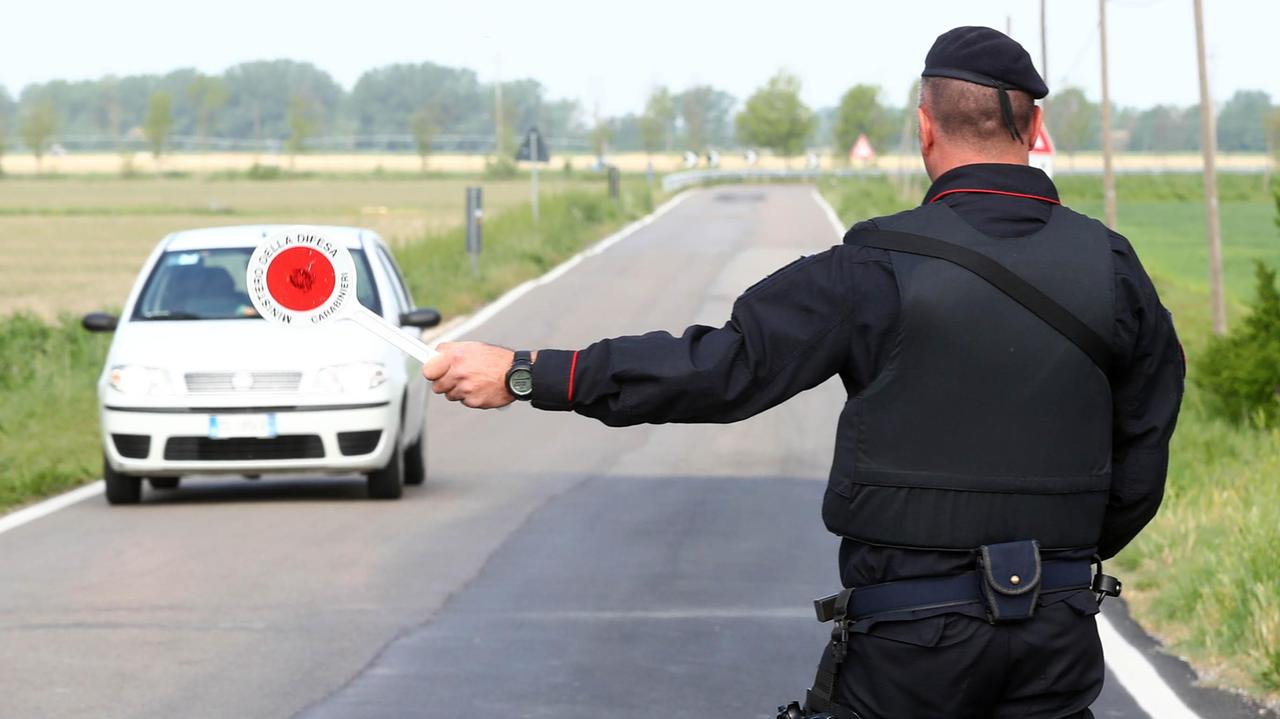 I carabinieri hanno denunciato l'uomo di Grosseto: è sospettato di aver travolto un pensionato sulle strisce pedonali togliendogli la vita (Foto d'archivio)