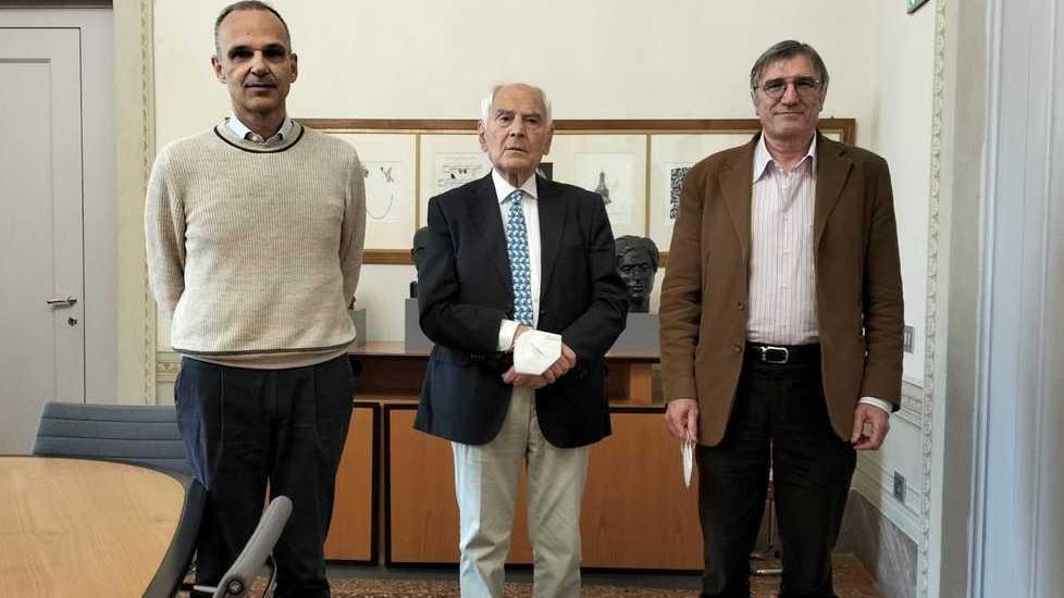 Lorenzo Zogheri presidente Fondazione Caript, il professor Giulio Masotti e il dottor Carlo Adriano Biagini