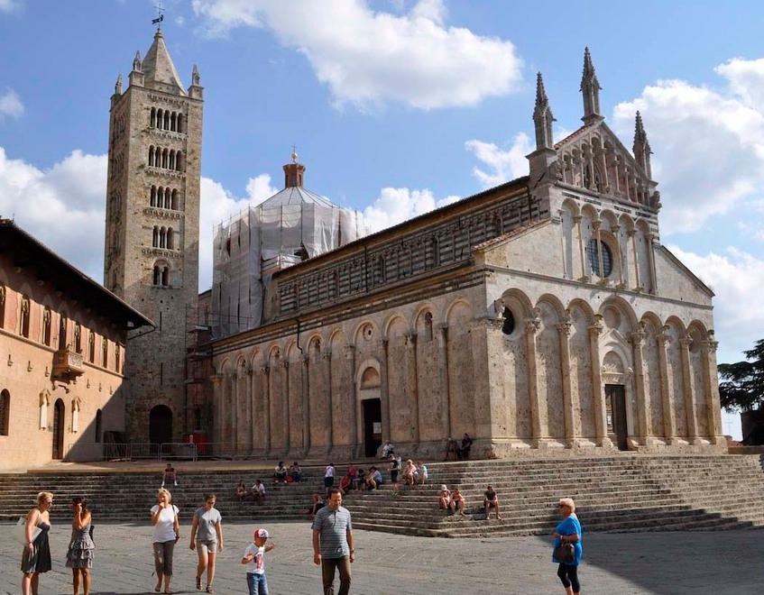 Per il santo patrono eventi religiosi, folclore e un tuffo nelle tipicità locali 
