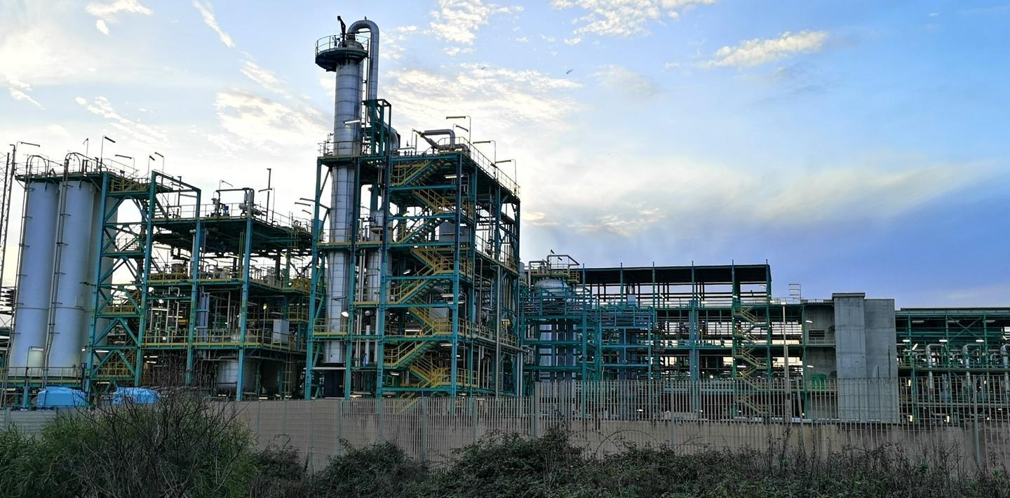 Chimica verde a Porto Torres, pressing sul Mise 