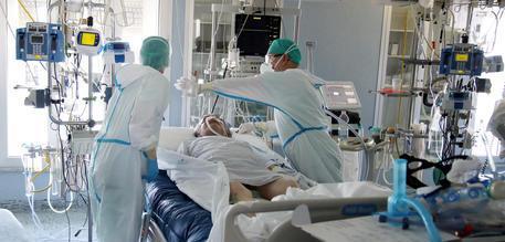 Sassari, gli infermieri non bastano e qualcuno lascia il lavoro 