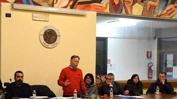 Caro bollette, 300 euro di aiuti a chi non ce la fa
