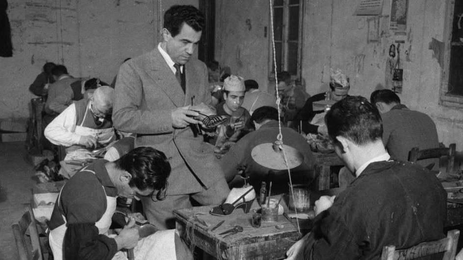 La bella favola di Ferragamo dalla bottega a Hollywood