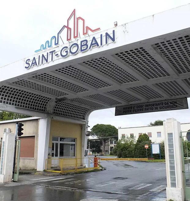 Saint-Gobain, salta la firma sull’accordo 