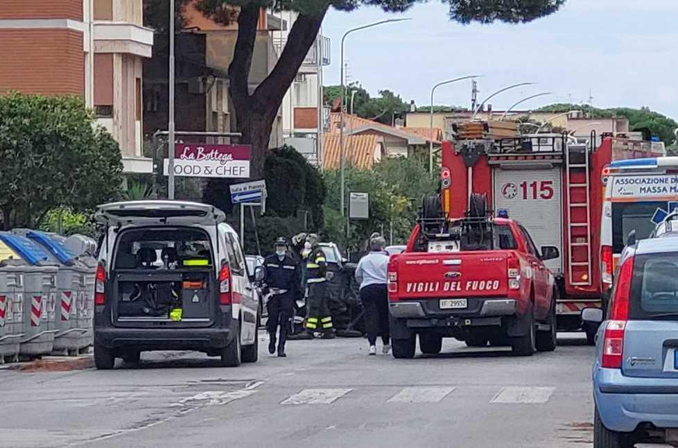 L'incidente ieri mattina in Via Litoranea