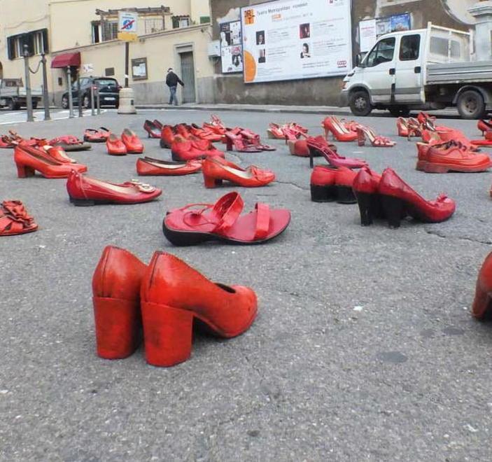Una manifestazione contro la violenza sulle donne