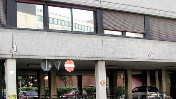Modena, il Comune dice addio a via Galaverna: uffici spostati in via Santi e al garage Ferrari