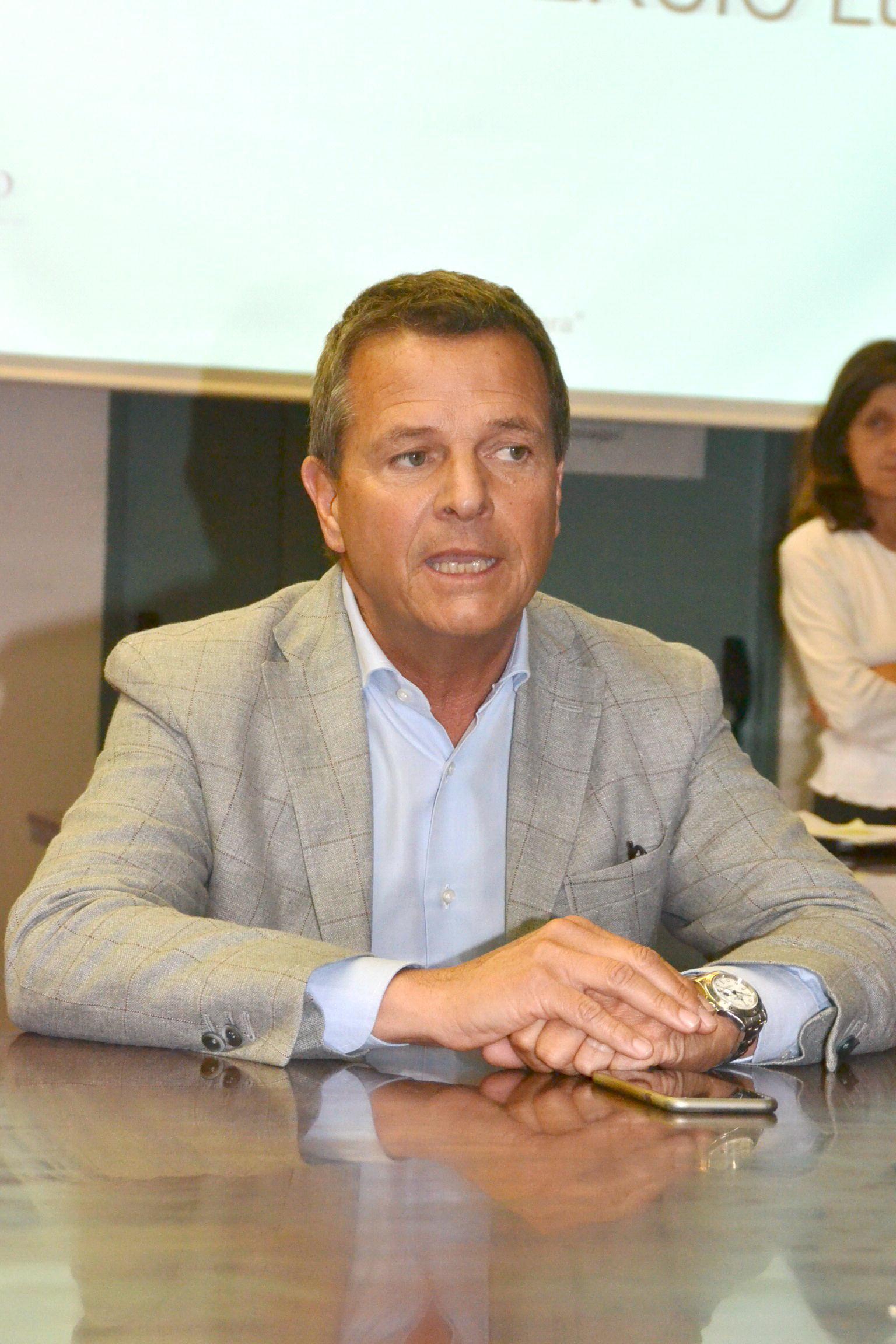 Confcommercio, appello a seimila soci: «Il rilancio è possibile se i centri storici tornano ad animarsi» 