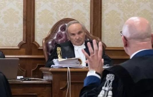 Staff della Regione, il nullaosta non c’è 