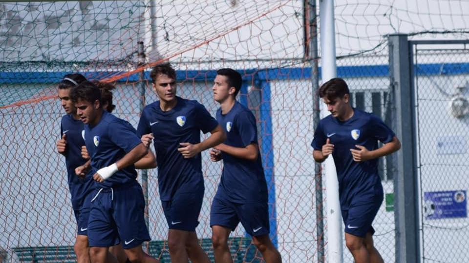 Giocatori del Prato in allenamento