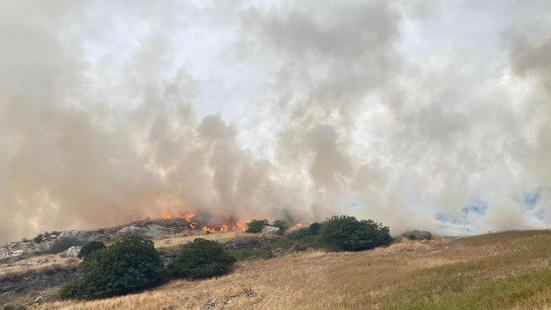 Incendi: vasto rogo nelle zone già colpite nell'Oristanese 