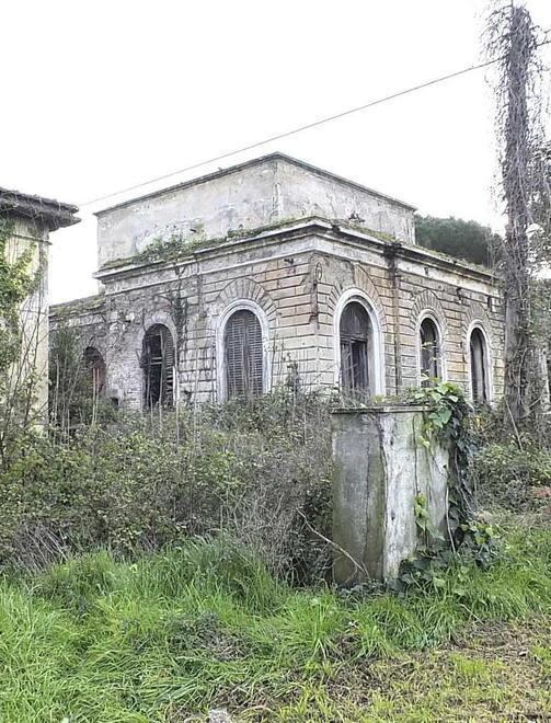 Stazione Marconi, missione rinascita I primi soldi per salvare l’immobile 