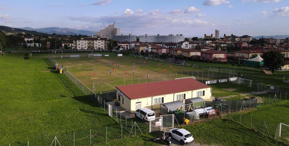 Tifo arancione in lutto, morto a 48 anni Mecocci