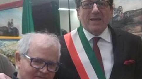 Addio a Massimo D’Elia Per 26 anni è stato il barbiere del Drake