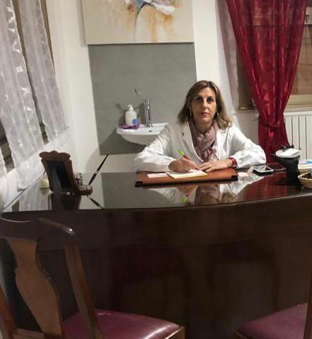 L'unica dottoressa di Oliena: «Vado via, carico di lavoro insostenibile» 
