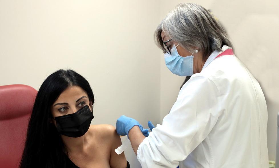 Modena. Open day per le future mamme «Vaccinatevi senza timori» 