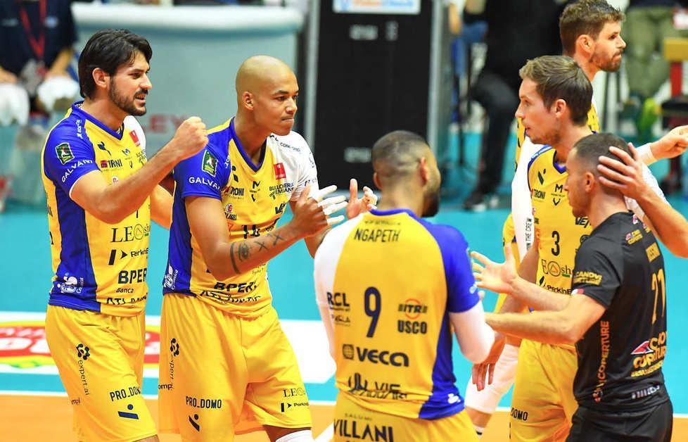 Modena, flop all’esordio: Monza fatale 