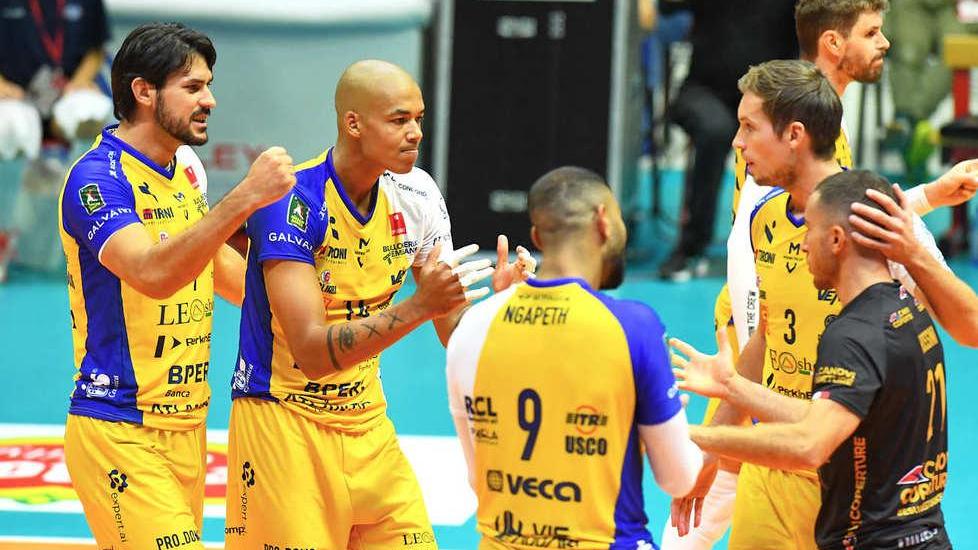Modena, flop all’esordio: Monza fatale