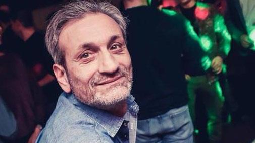 Si sente male al lavoro e si accascia a terra: muore a 56 anni