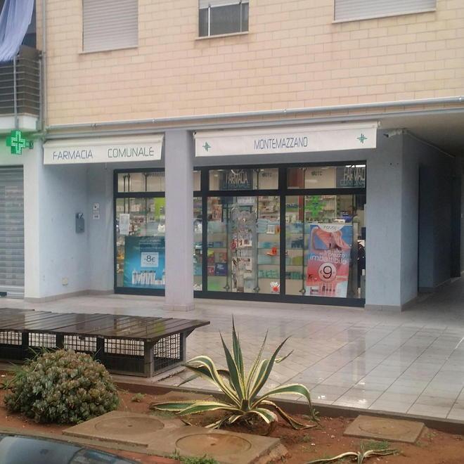 Assalto alle farmacie per fare i tamponi. C’è chi chiede di prenotarsi fino a dicembre 