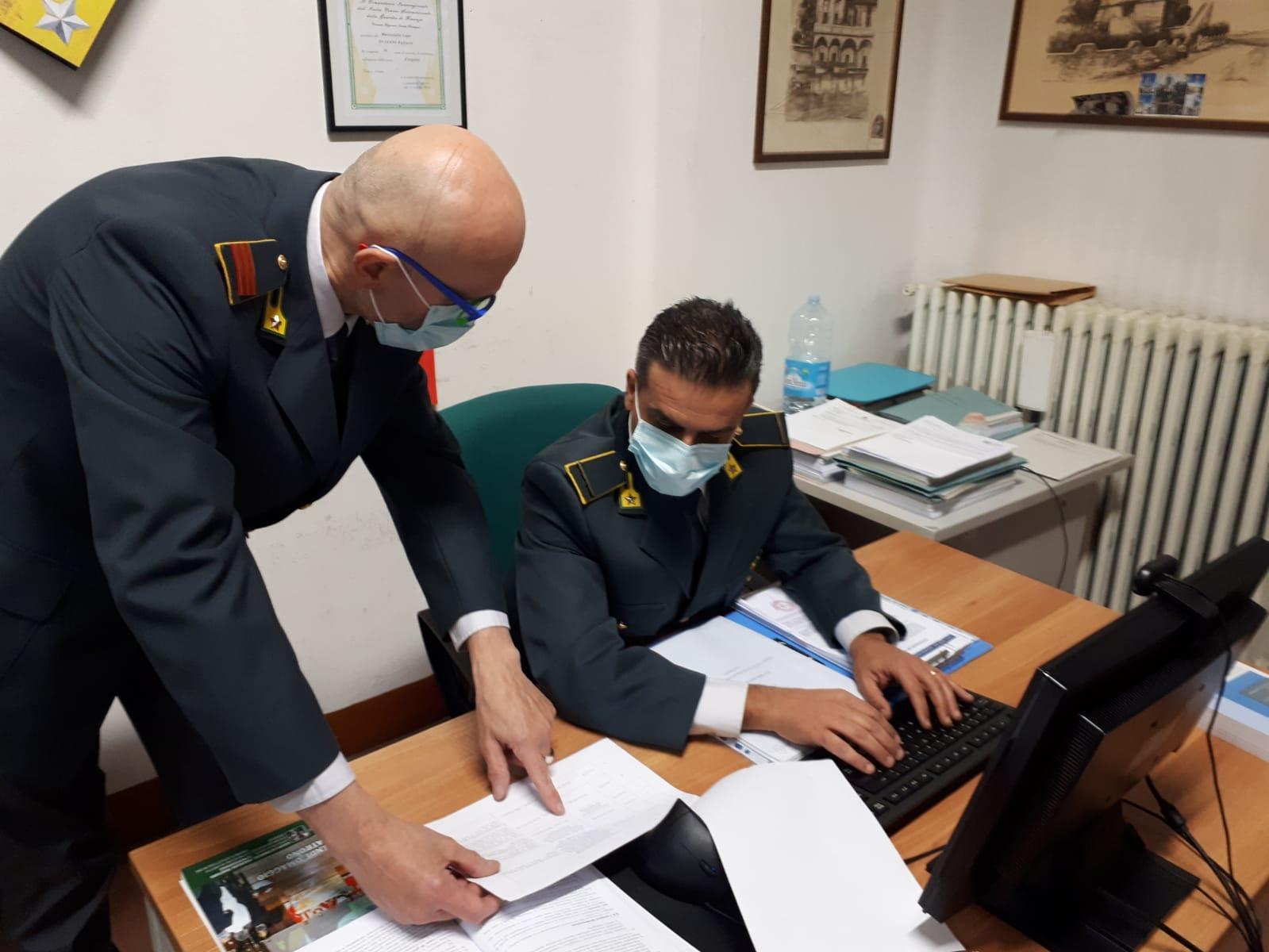 "Operazione Ribasso": la Guardia di finanza scopre maxi evasione e sequestra ville e beni immobili per due milioni di euro 