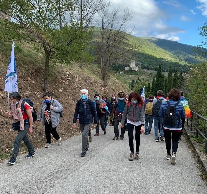 Una delegazione albinetana alla marcia Perugia - Assisi 