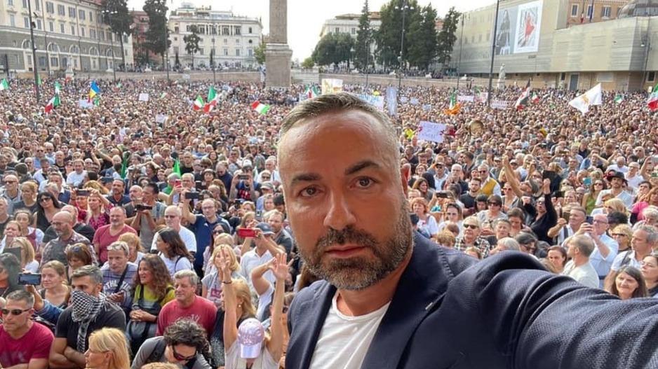 Modena. Il manager, lo Sciamano e le pizzerie: ecco chi sono i leader della protesta