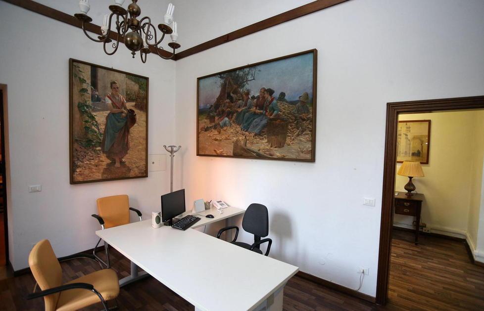 Gli uffici della direzione delle Terme Spa, all’interno della Palazzina Regia in viale Verdi