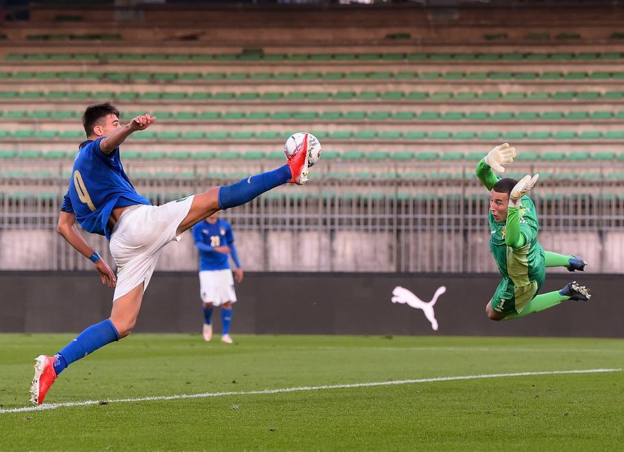 Lucca fa il bomber anche in maglia azzurra: «Mi sono sbloccato, una grande felicità» 