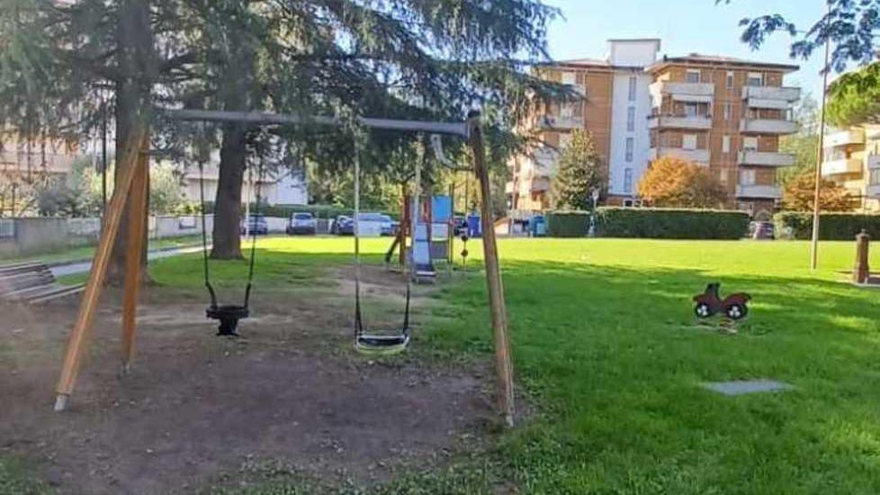 Parco delle Mescitrici con pavimentazione antiscivolo per i bimbi