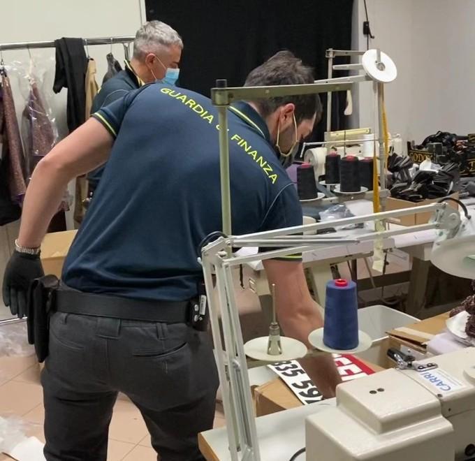 Scoperti undici lavoratori in nero 