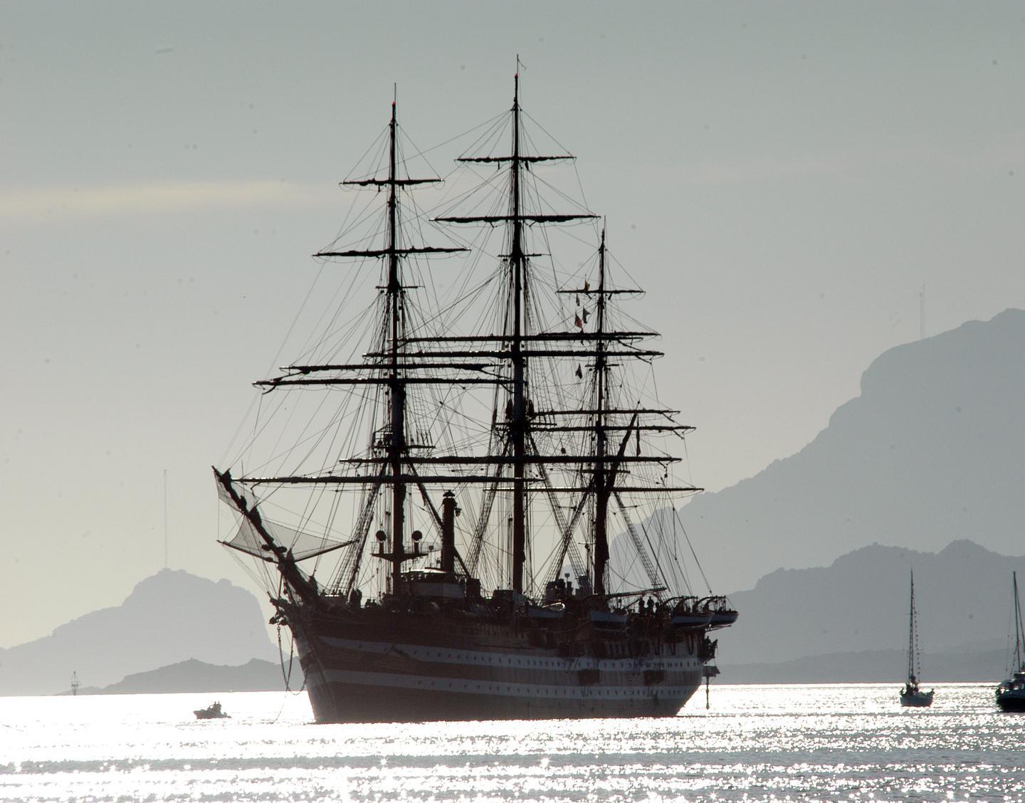 Il cuore batte sull’Amerigo Vespucci 