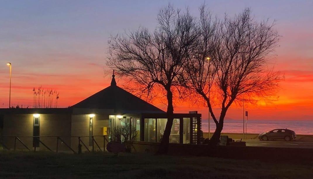Il bar "L'Acquamarina" di largo Christian Bartoli (foto d'archivio)