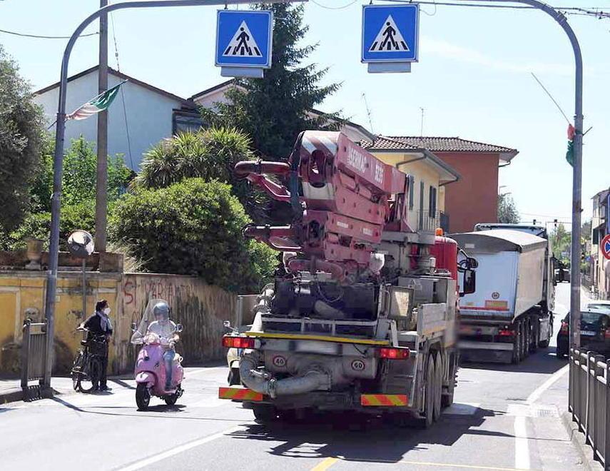 Camion e auto lanciati a 80 Km all’ora. Turano chiede al sindaco un autovelox 