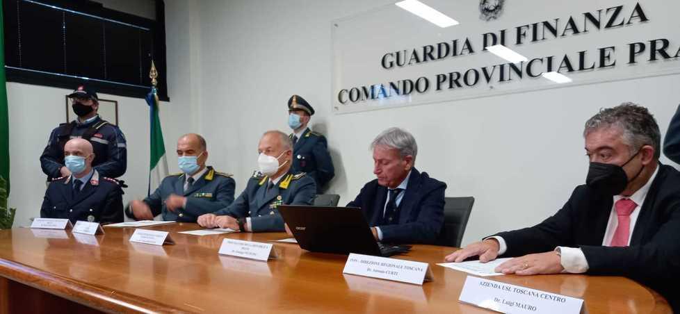 Creavano aziende fantasma per i cinesi Arrestati sette professionisti del falso 